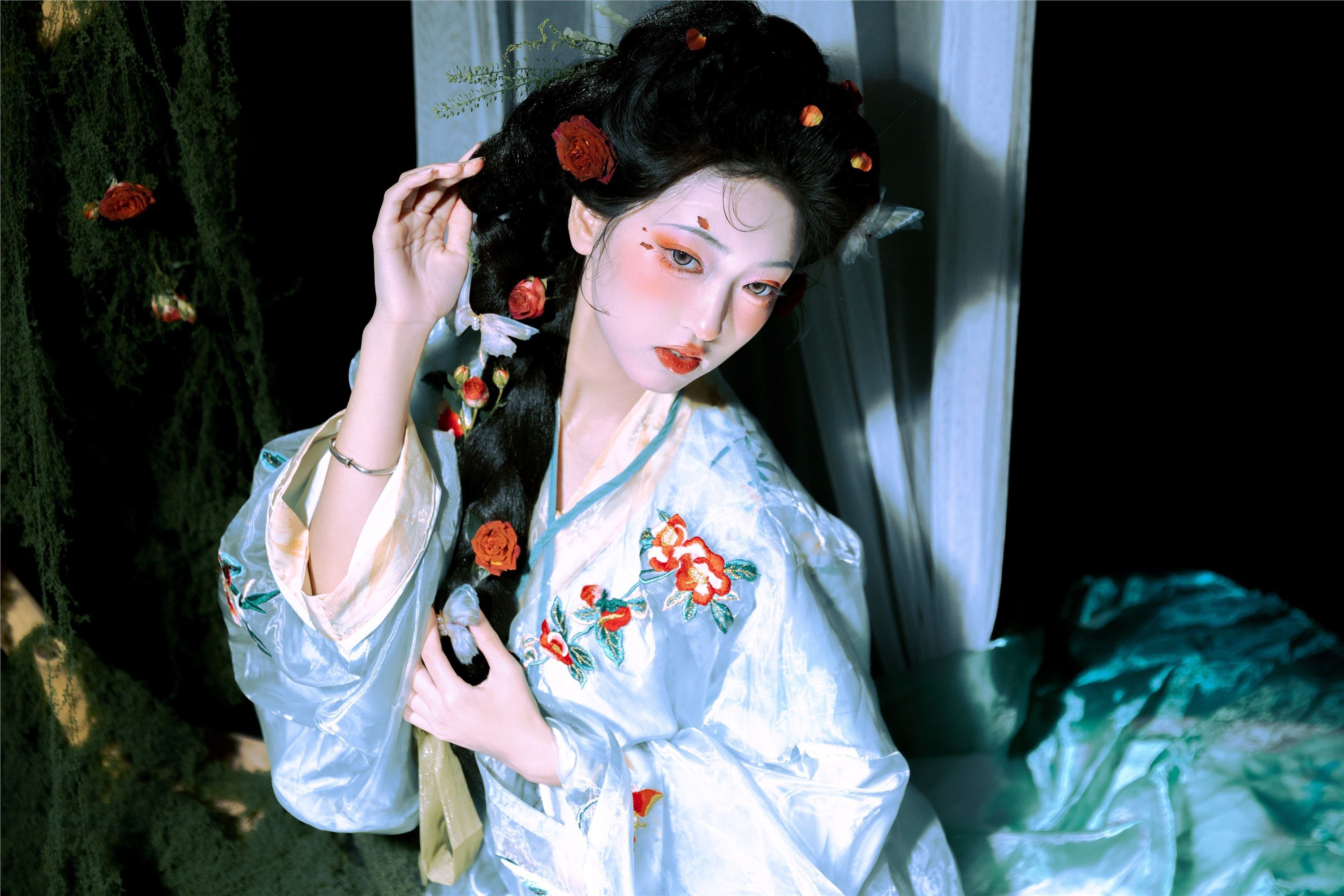 YITUYU艺图语 2025.03.10 茶花语 冷酷王爷